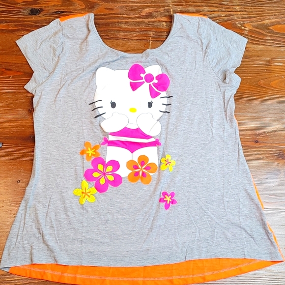 Hello kitty t-shirt - Picture 2 of 9